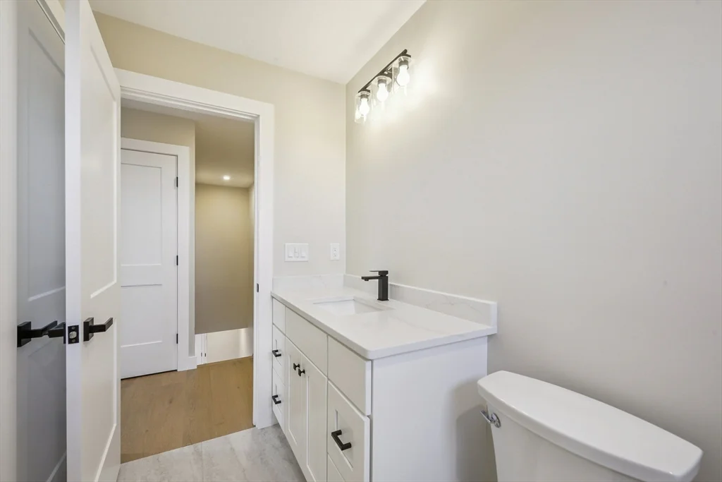 3 bed, 2 bath apartment for rent at 108 Stowe St Unit 110, Fall River — photo 12 of 24