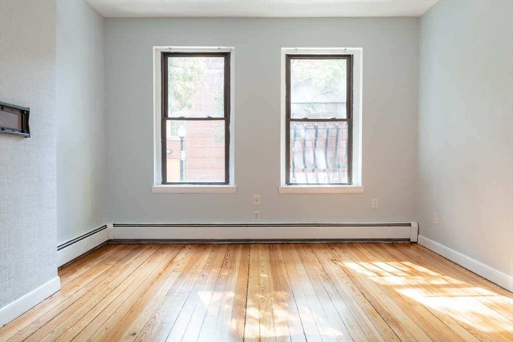 2 bed, 1 bath apartment for rent at 108 Union Park St Unit 1, South End — photo 5 of 15