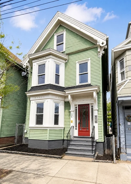 1 bed, 1 bath apartment for rent at 108 Washington Ave Unit B, Chelsea — photo 8 of 9