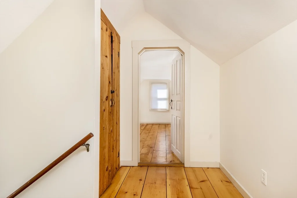 2 bed, 1 bath apartment for rent at 108 Washington St Unit 2, Old Town — photo 20 of 23