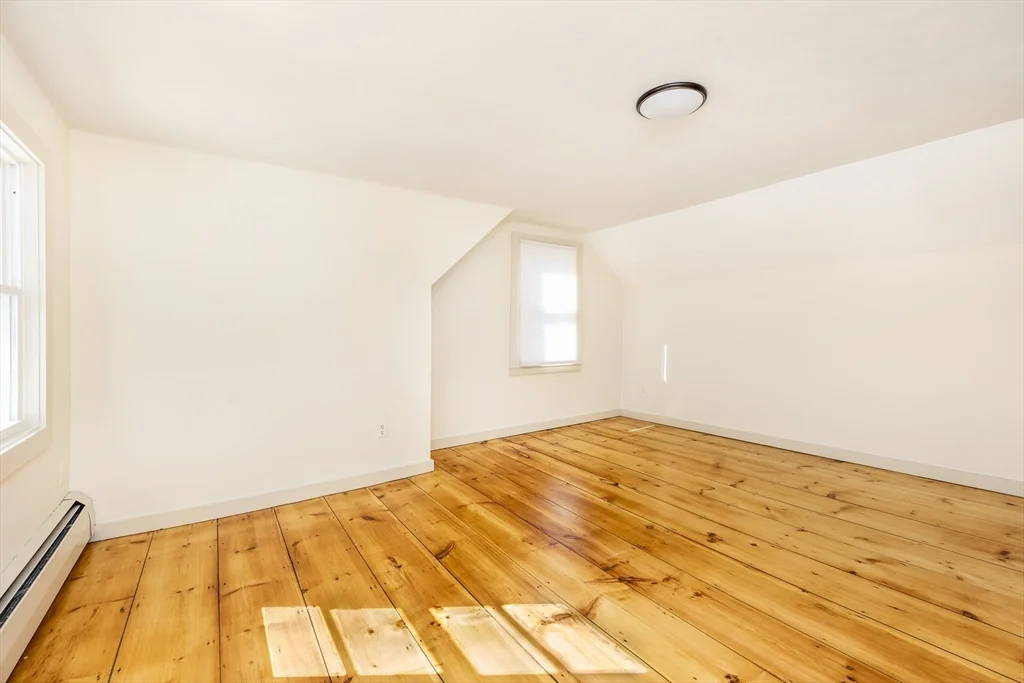 2 bed, 1 bath apartment for rent at 108 Washington St Unit 2, Old Town — photo 18 of 23