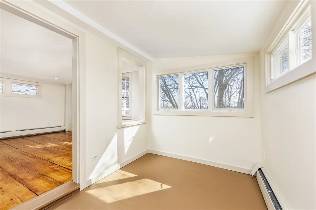2 bed, 1 bath apartment for rent at 108 Washington St Unit 2, Old Town — photo 7 of 23