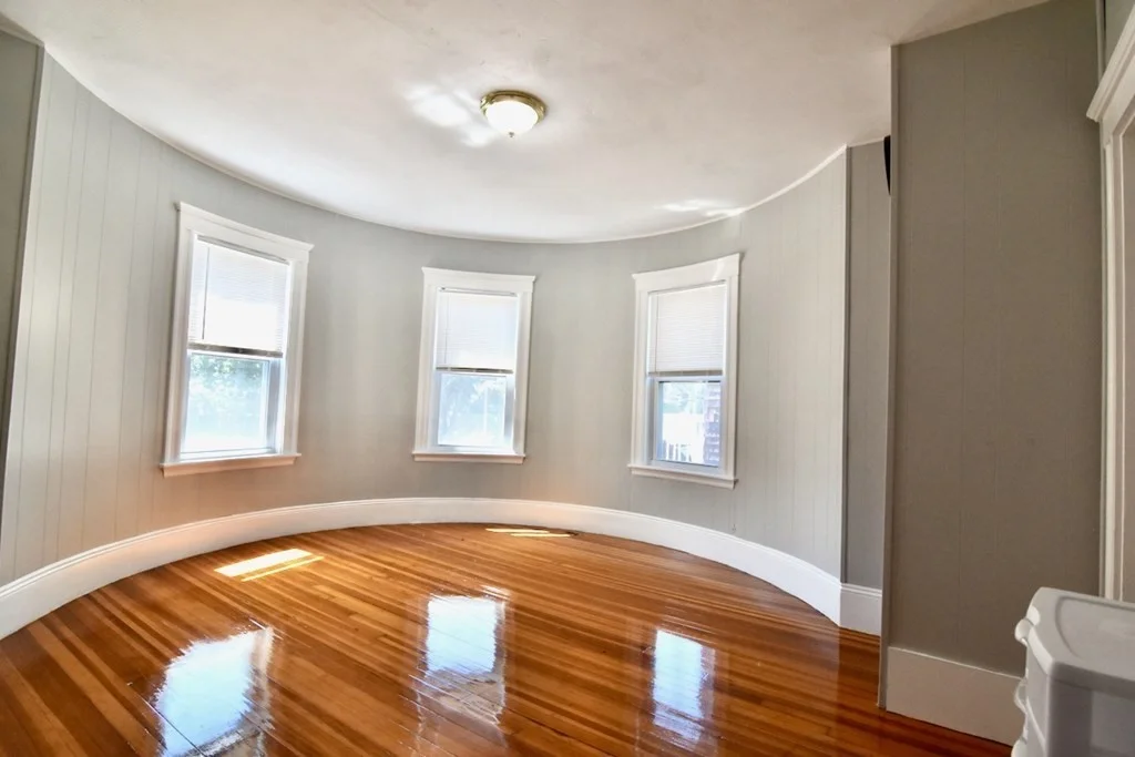 3 bed, 1 bath apartment for rent at 108 Welles Ave Unit 3, Dorchester — photo 3 of 22