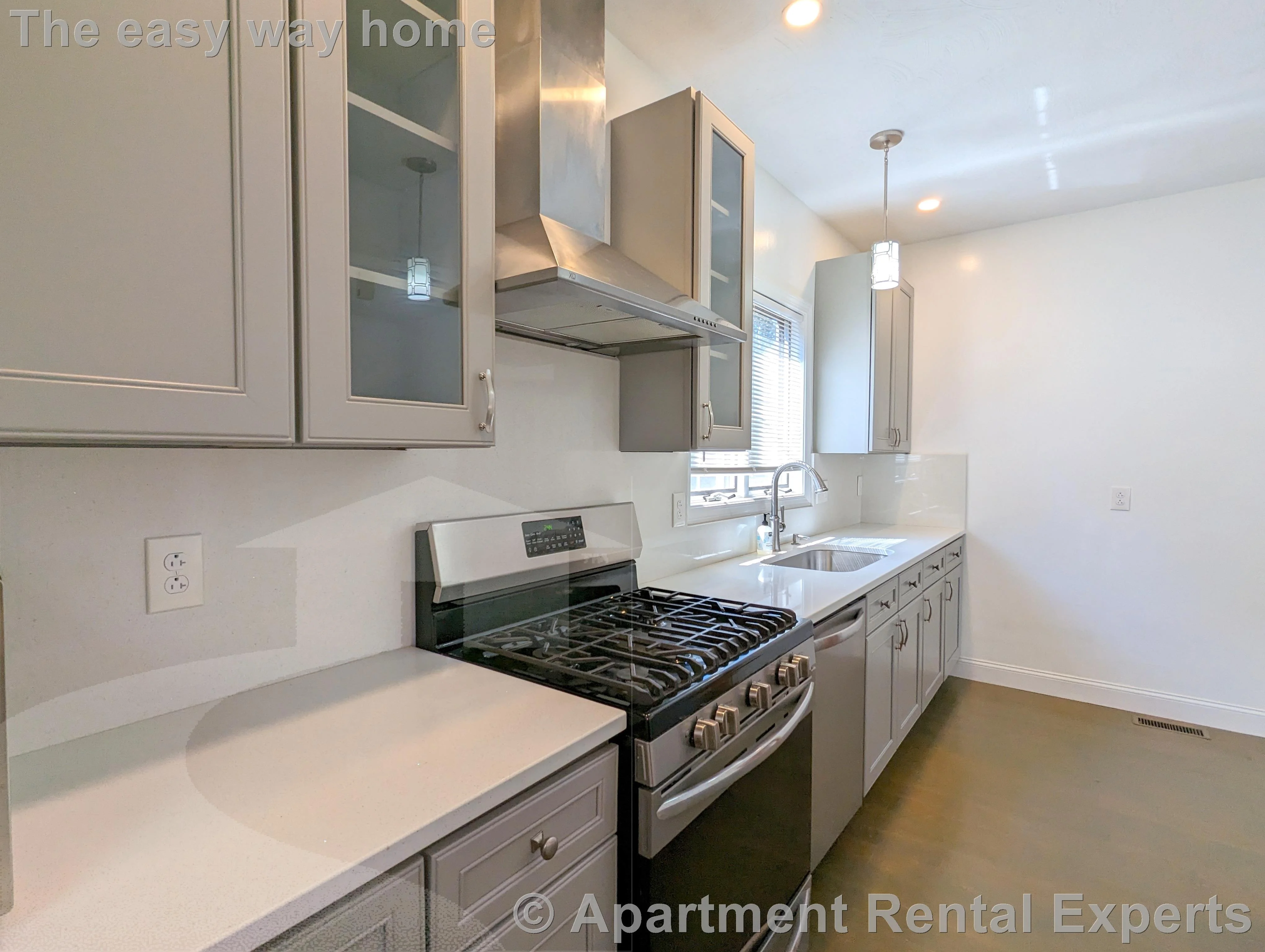 3 bed, 1 bath apartment for rent at 108 West Quincy St Unit 1, Tufts — photo 3 of 21