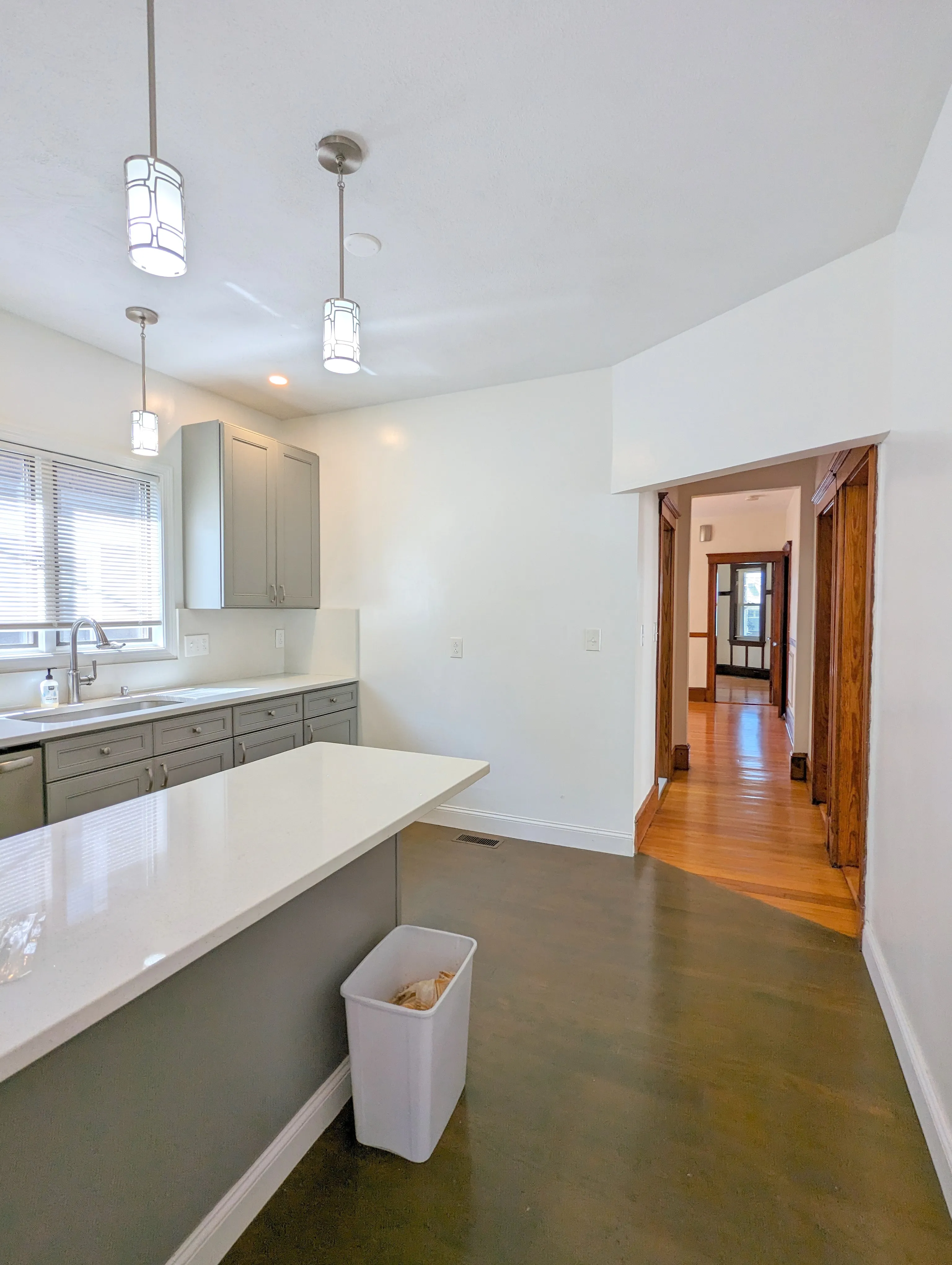 3.5 bed, 1 bath apartment for rent at 108 West Quincy St Unit 108, Teele Square — photo 8 of 27