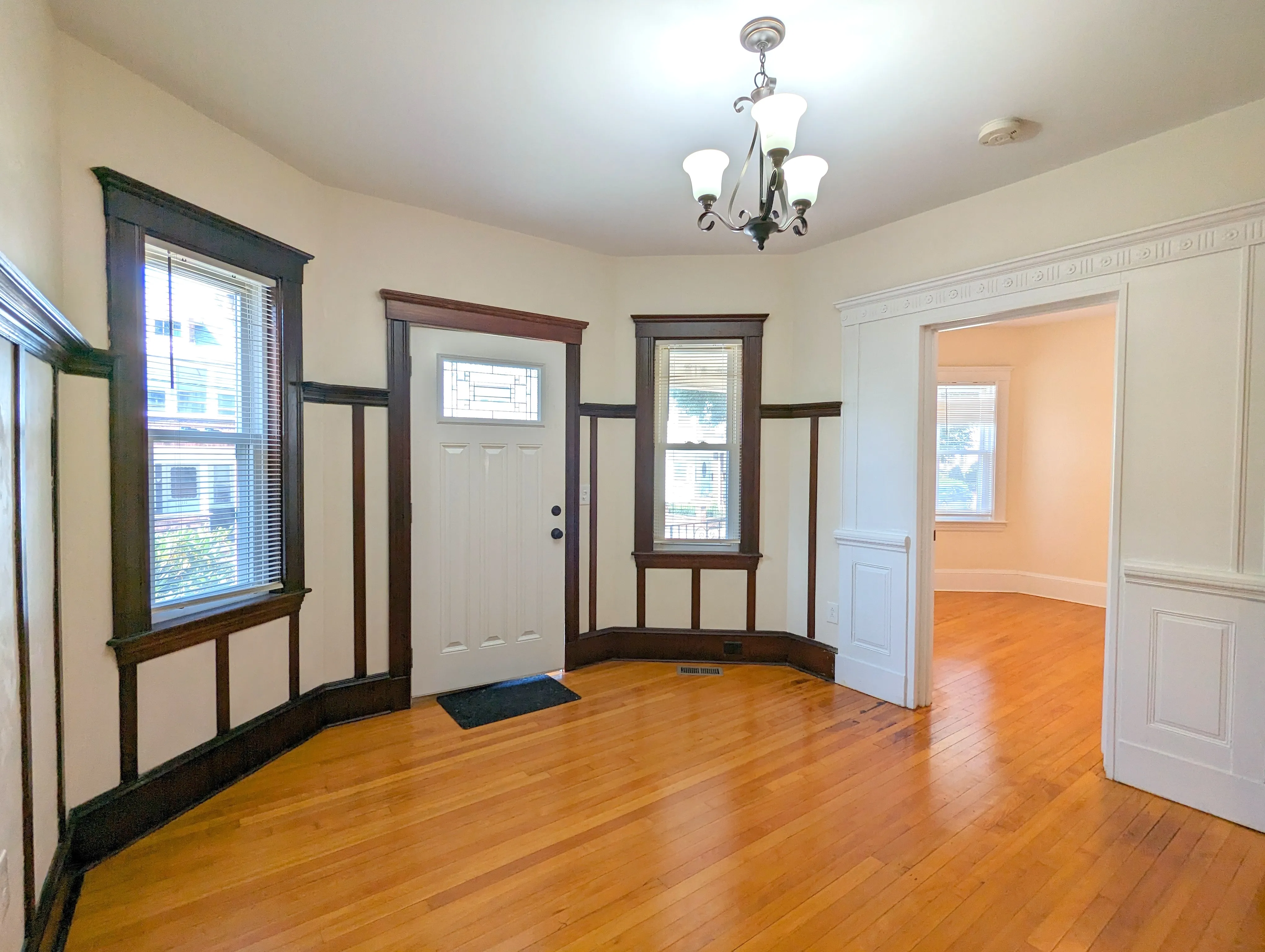3.5 bed, 1 bath apartment for rent at 108 West Quincy St Unit 108, Teele Square — photo 13 of 27