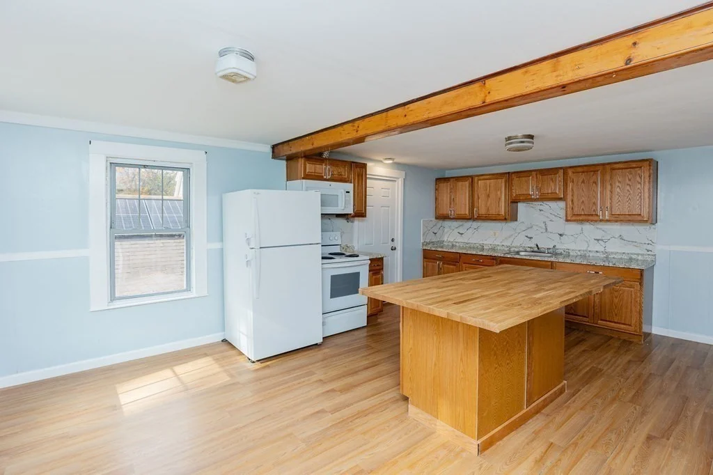 2 bed, 1 bath apartment for rent at 108 Wilmarth Unit 2, Attleboro — photo 13 of 17
