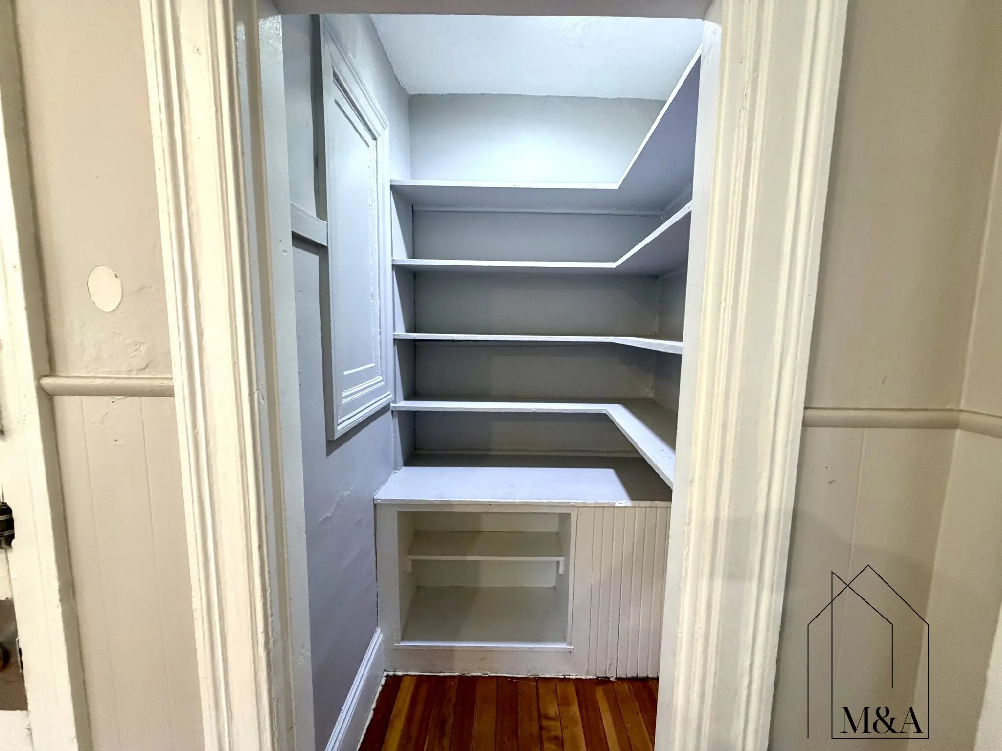3 bed, 1 bath apartment for rent at 108 Winthrop Rd Unit 1, Aspinwall Hill — photo 3 of 18