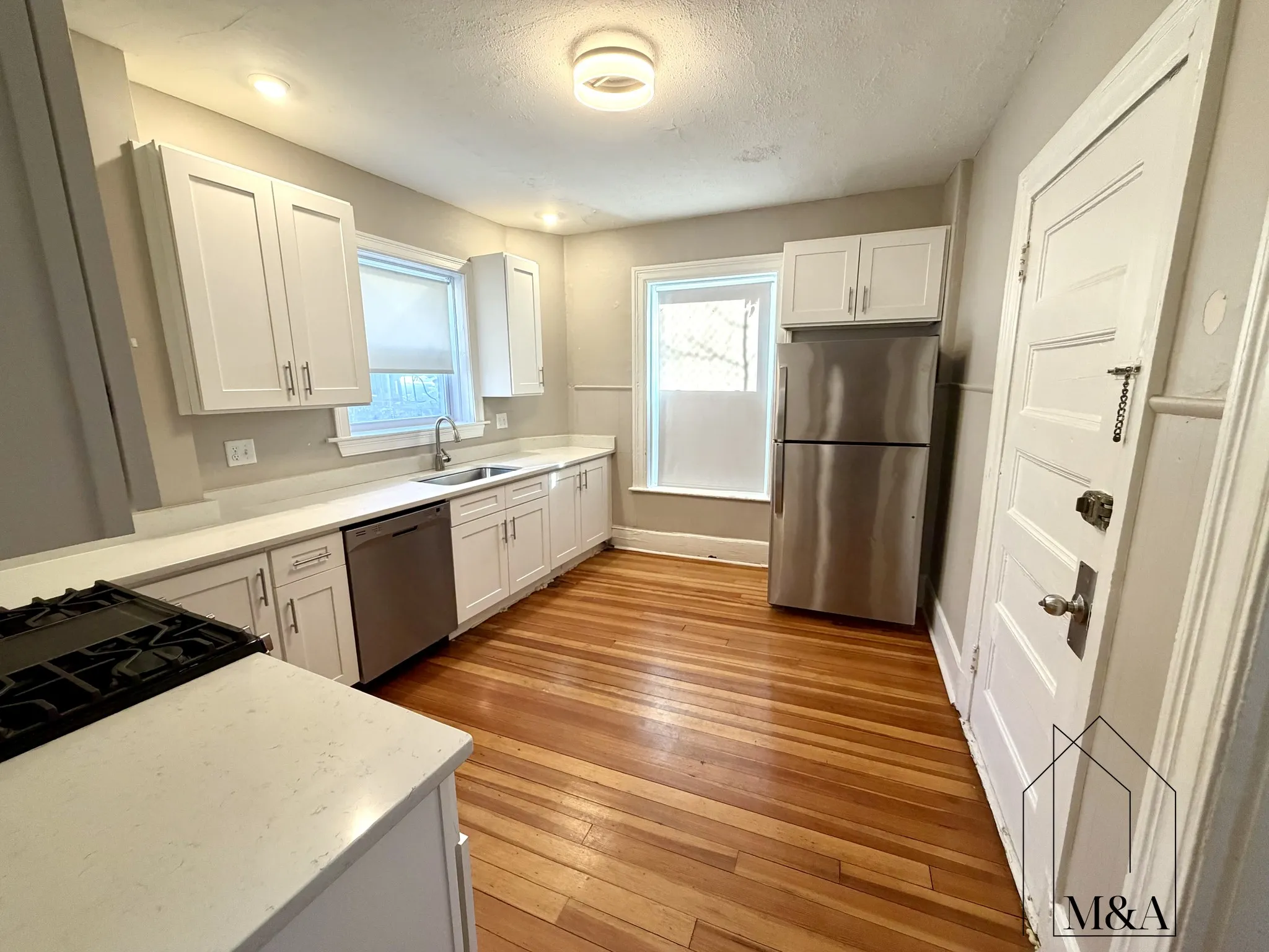Studio bed, 1 bath apartment for rent at 108 Winthrop Rd Unit 1, Room 1, Aspinwall Hill — photo 13 of 18