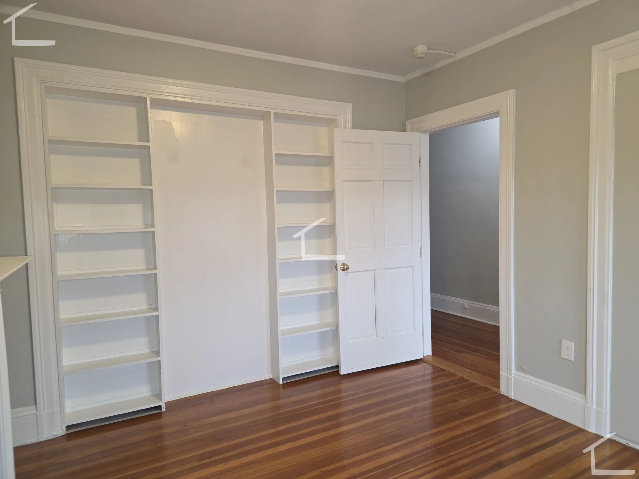 3 bed, 1 bath apartment for rent at 108 Winthrop Rd Unit 112-05, Aspinwall Hill — photo 4 of 23