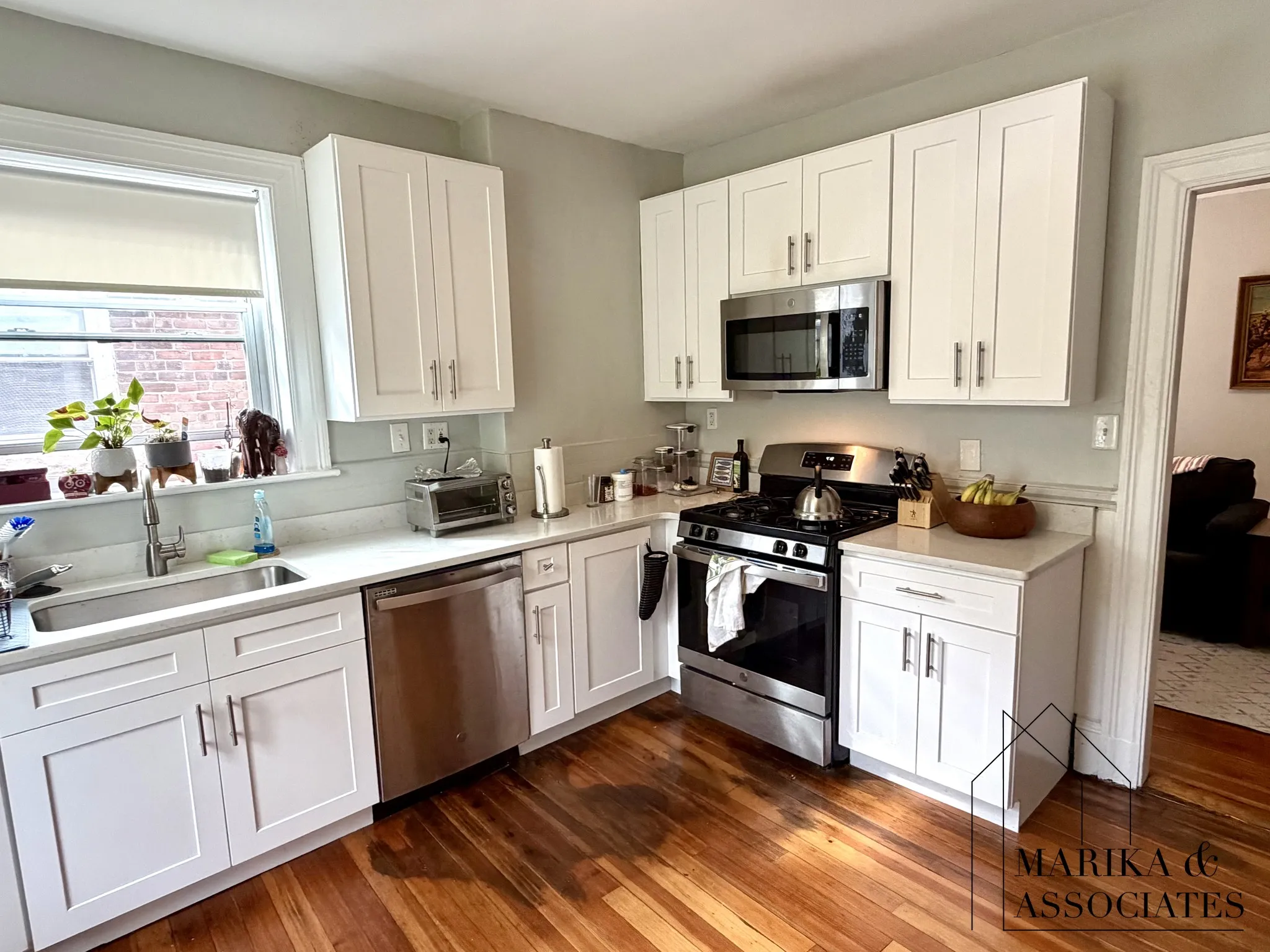 3.5 bed, 1 bath apartment for rent at 108 Winthrop Rd Unit 6, Aspinwall Hill — photo 6 of 22