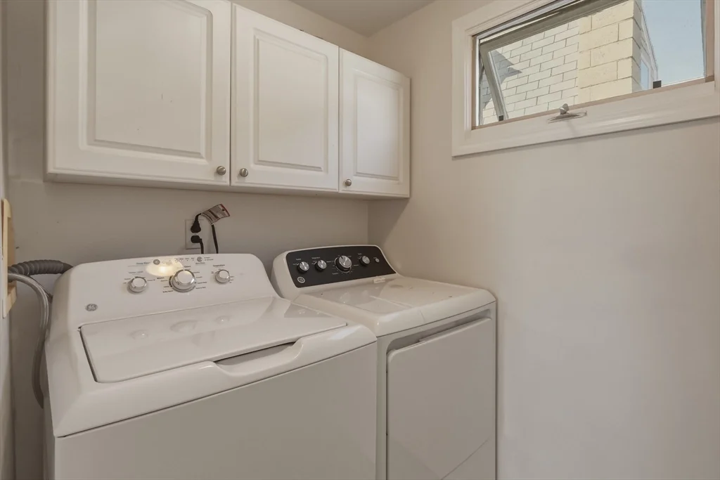 2 bed, 1 bath apartment for rent at 1080 Shirley St Unit 1, Point Shirley — photo 18 of 24