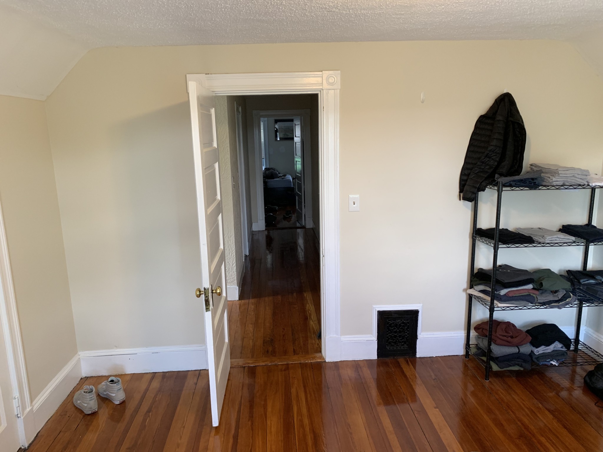 4 bed, 2 bath apartment for rent at 1081 Broadway Unit 1, Teele Square — photo 36 of 40