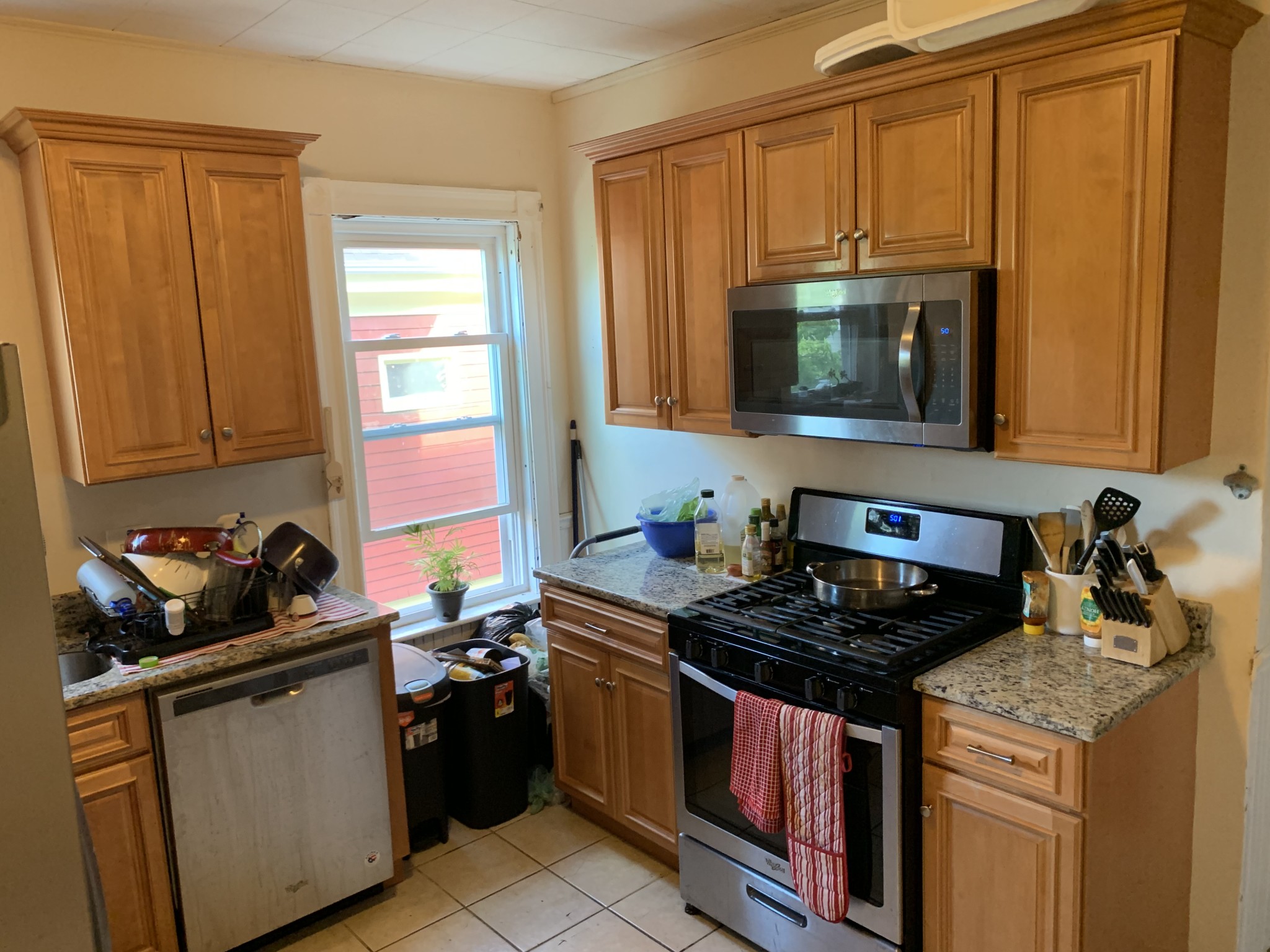 4 bed, 2 bath apartment for rent at 1081 Broadway Unit 1, Teele Square — photo 22 of 40
