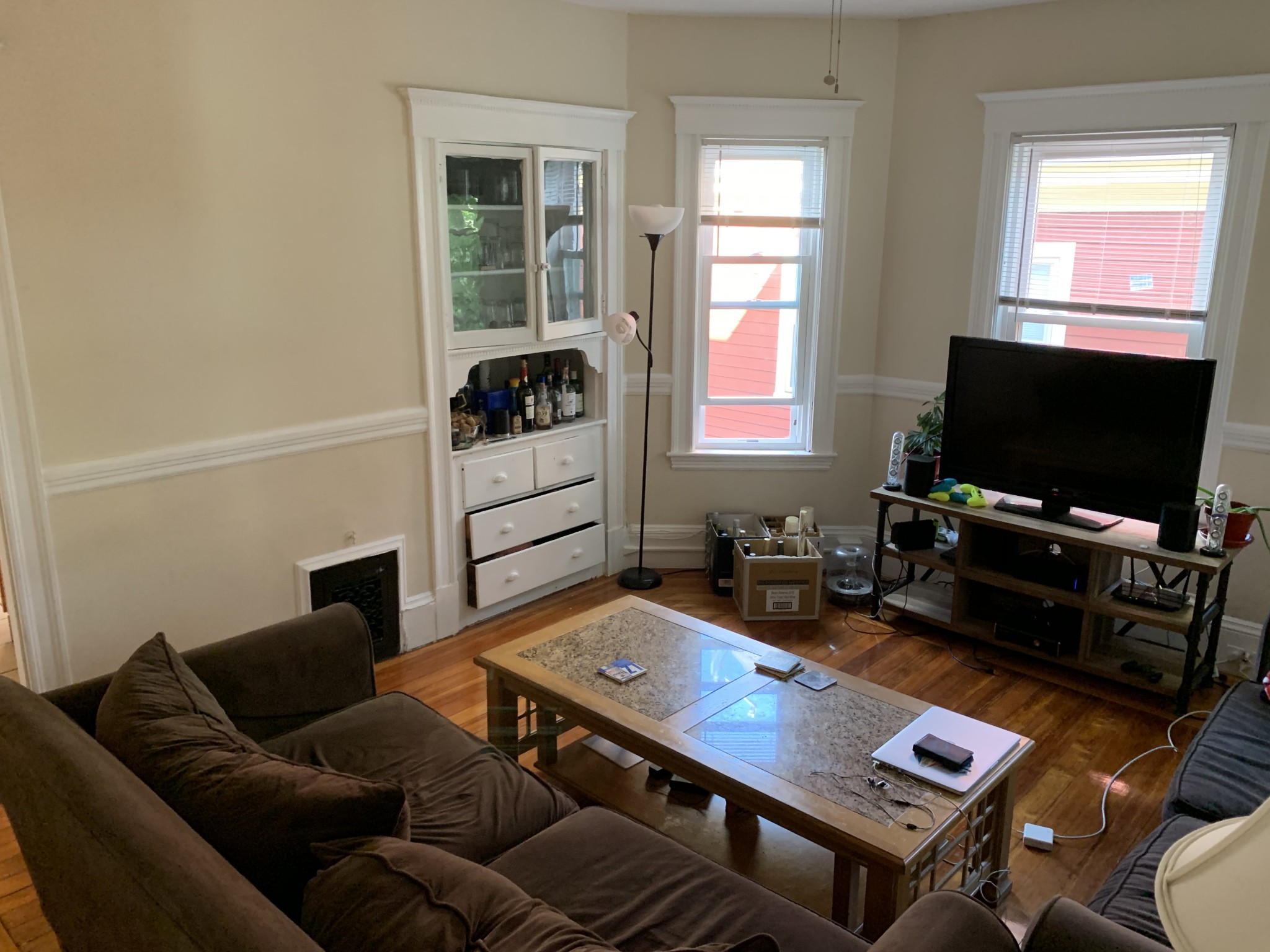 4 bed, 2 bath apartment for rent at 1081 Broadway Unit 1, Teele Square — photo 30 of 40