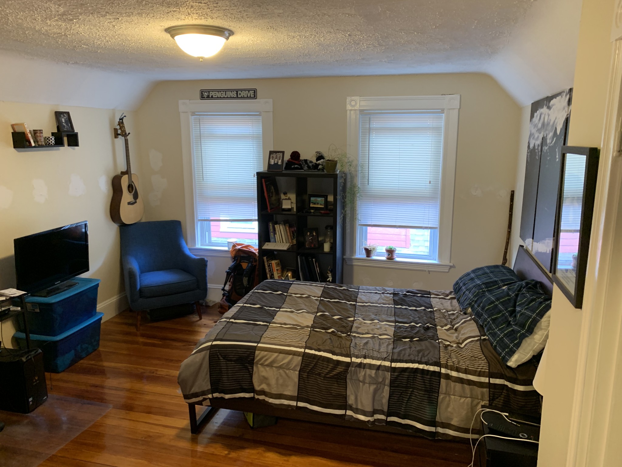 4 bed, 2 bath apartment for rent at 1081 Broadway Unit 1, Teele Square — photo 39 of 40