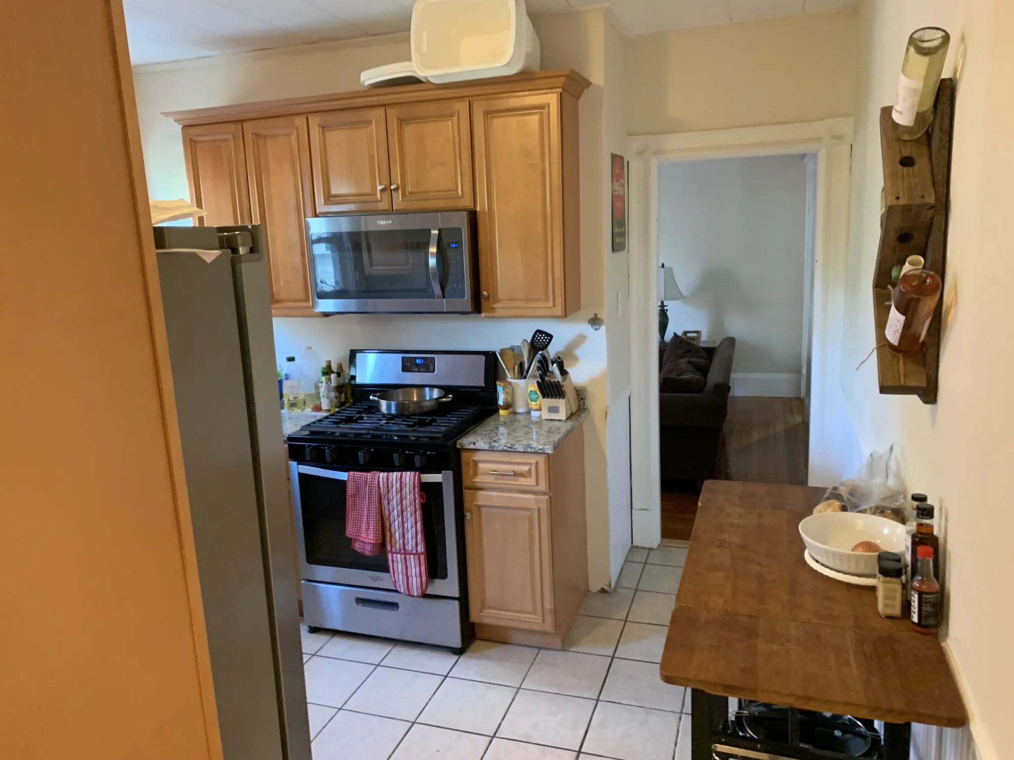 5 bed, 2 bath apartment for rent at 1081 Broadway Unit 2, Teele Square — photo 3 of 27