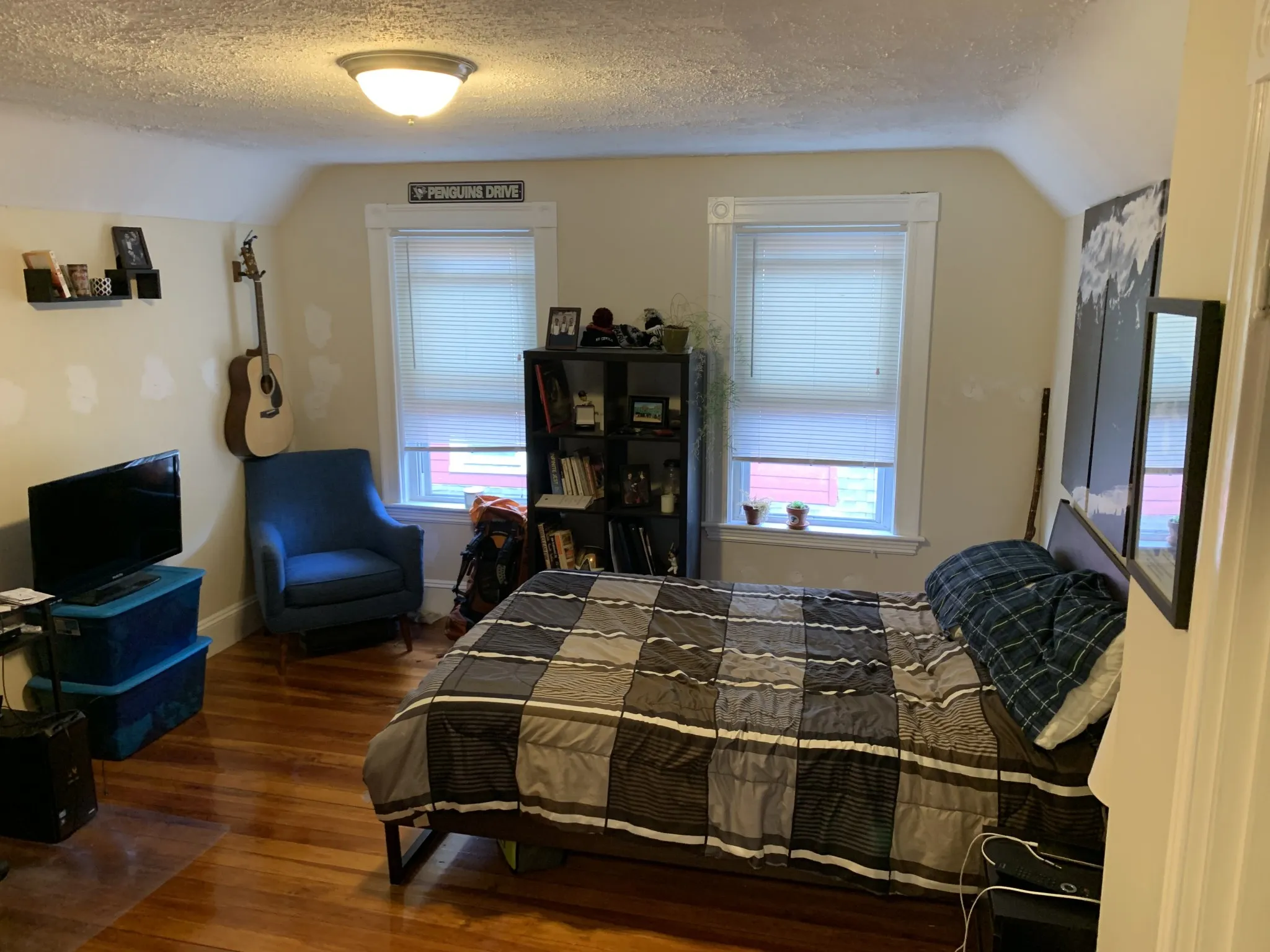 5 bed, 2 bath apartment for rent at 1081 Broadway Unit 2, Teele Square — photo 26 of 27