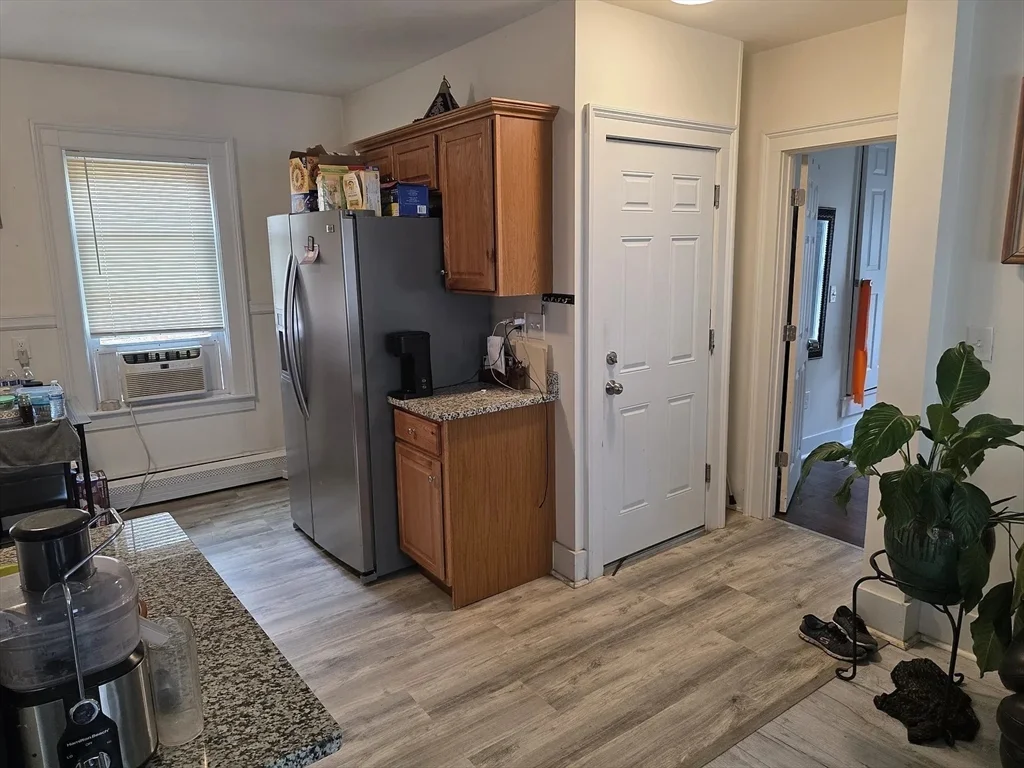 2 bed, 1 bath apartment for rent at 1081 Lawrence St Unit 2, Lowell — photo 3 of 9