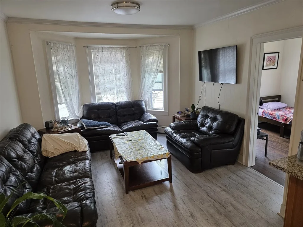 2 bed, 1 bath apartment for rent at 1081 Lawrence St Unit 2, Lowell — photo 5 of 9
