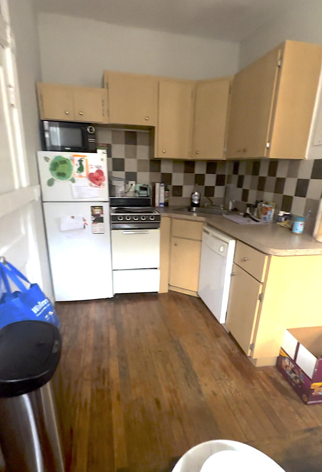 1 bed, 1 bath apartment for rent at 1082 Commonwealth Ave Unit 301, Brighton — photo 1 of 4