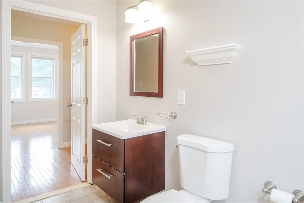 3 bed, 1 bath apartment for rent at 1083 Main St Unit 1083, Walpole — photo 21 of 31