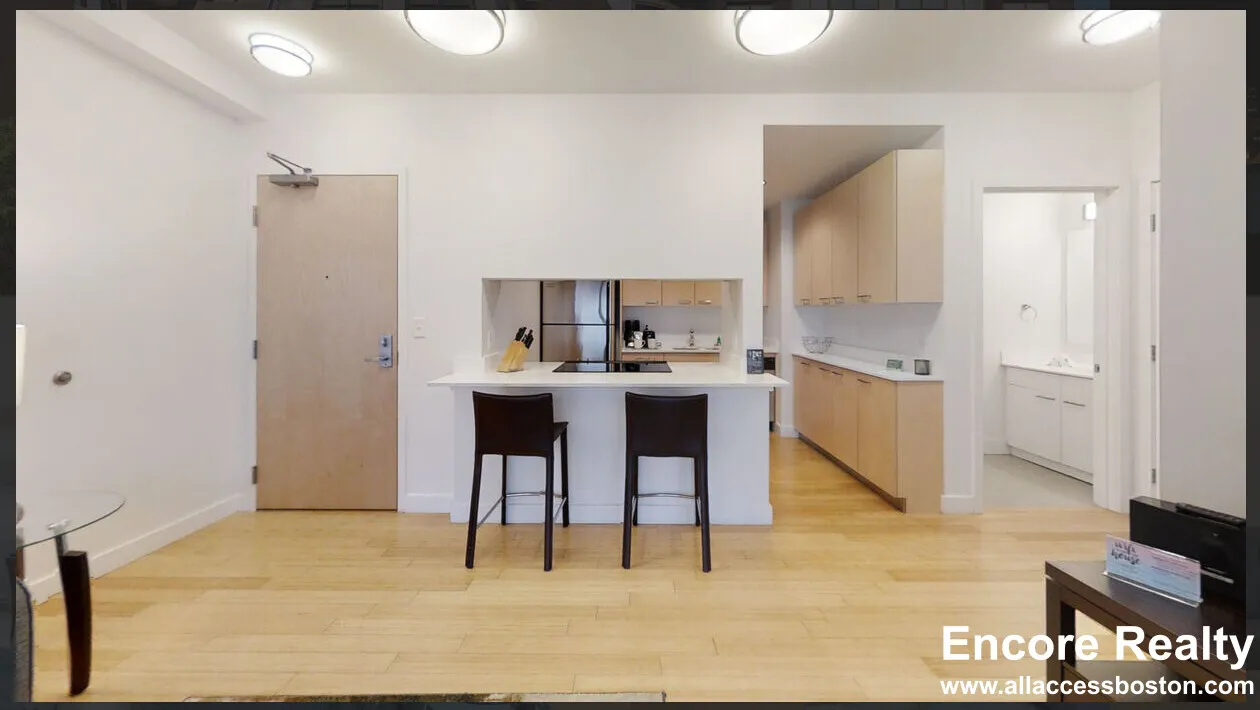 1 bed, 1 bath apartment for rent at 1085 Boylston St Unit 101, Fenway — photo 4 of 17