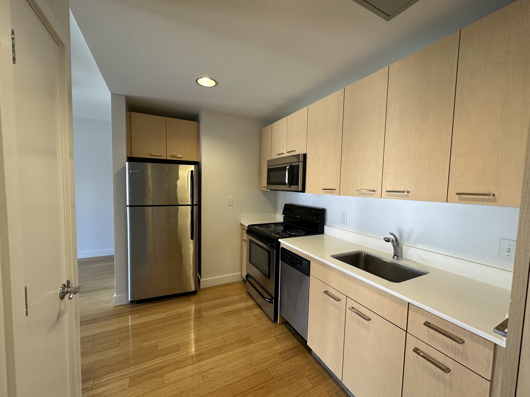 1 bed, 1 bath apartment for rent at 1085 Boylston St Unit PH1, Fenway — photo 2 of 20