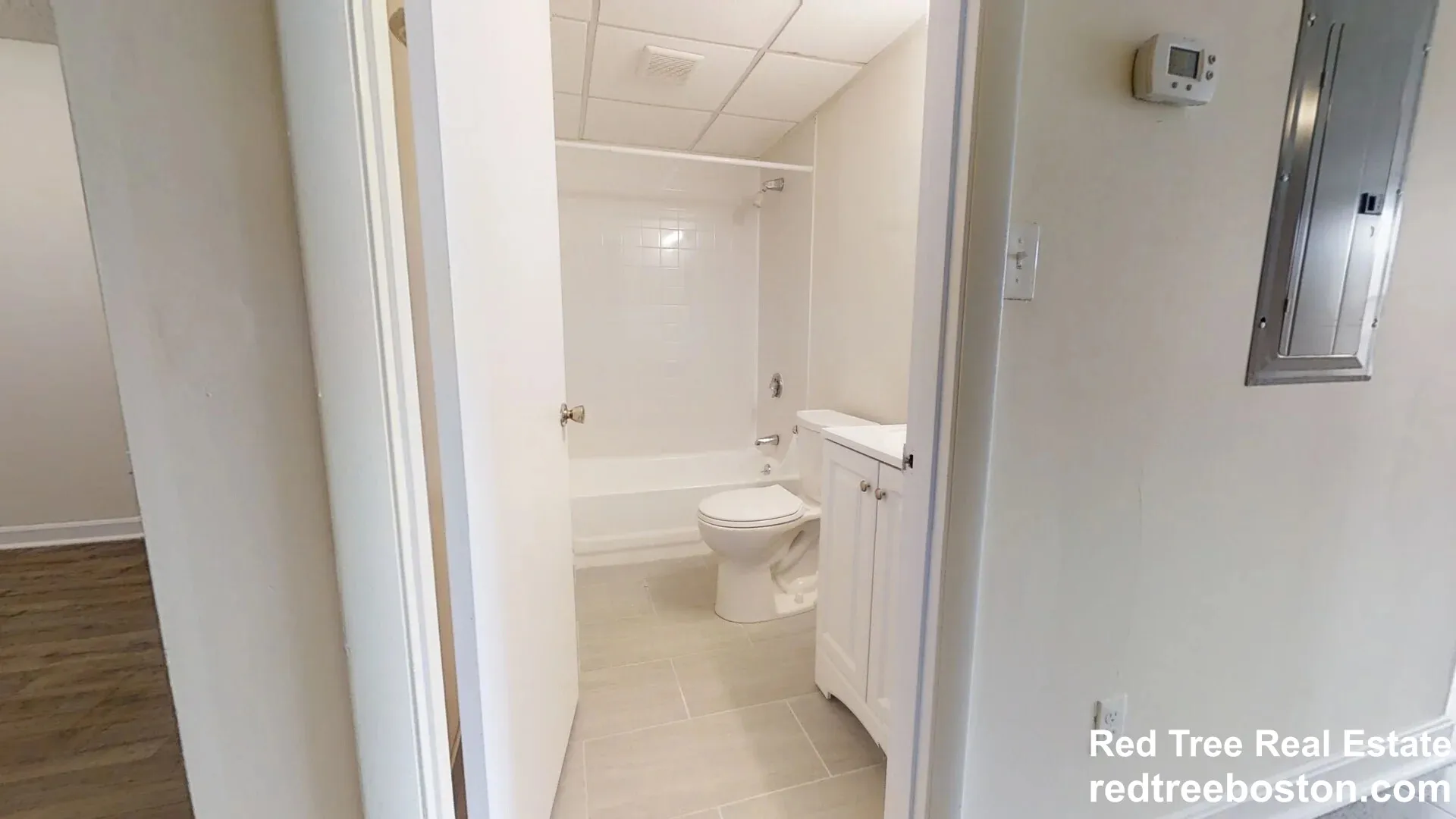 Studio bed, 1 bath apartment for rent at 1088 Boylston St Unit 8, Fenway — photo 4 of 6