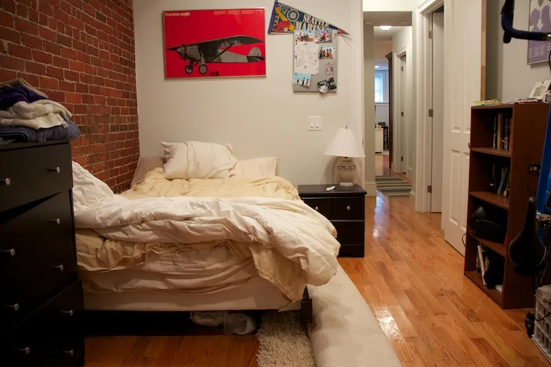 3 bed, 2 bath apartment for rent at 1089 Beacon St Unit 1, Longwood — photo 9 of 14