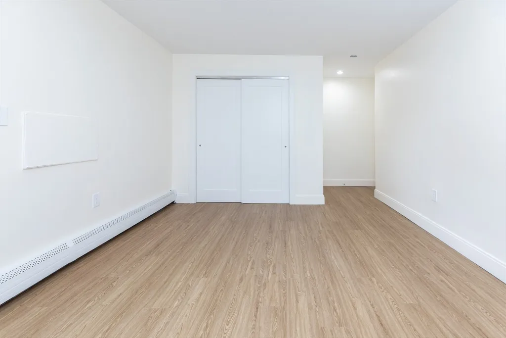 3 bed, 2 bath apartment for rent at 109-111 Tremont St Unit 111, Brighton — photo 8 of 18