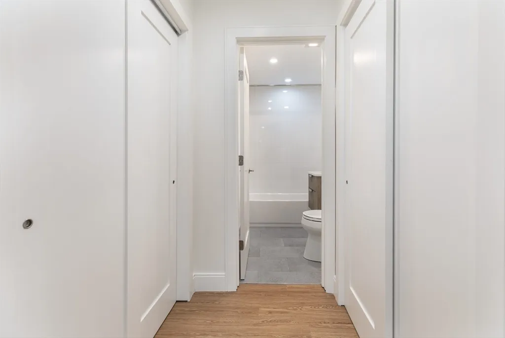 3 bed, 2 bath apartment for rent at 109-111 Tremont St Unit 111, Brighton — photo 9 of 18