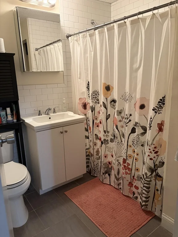1 bed, 1 bath apartment for rent at 109-111 Tremont St Unit 404, Brighton — photo 5 of 6