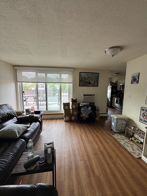 1 bed, 1 bath apartment for rent at 109-111 Tremont St Unit 501, Brighton — photo 1 of 6