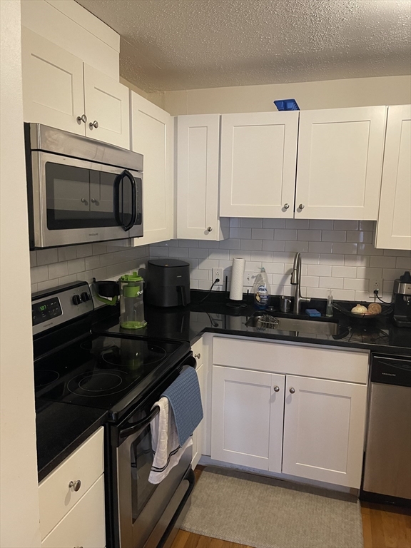 1 bed, 1 bath apartment for rent at 109-111 Tremont St Unit 501, Brighton — photo 2 of 6