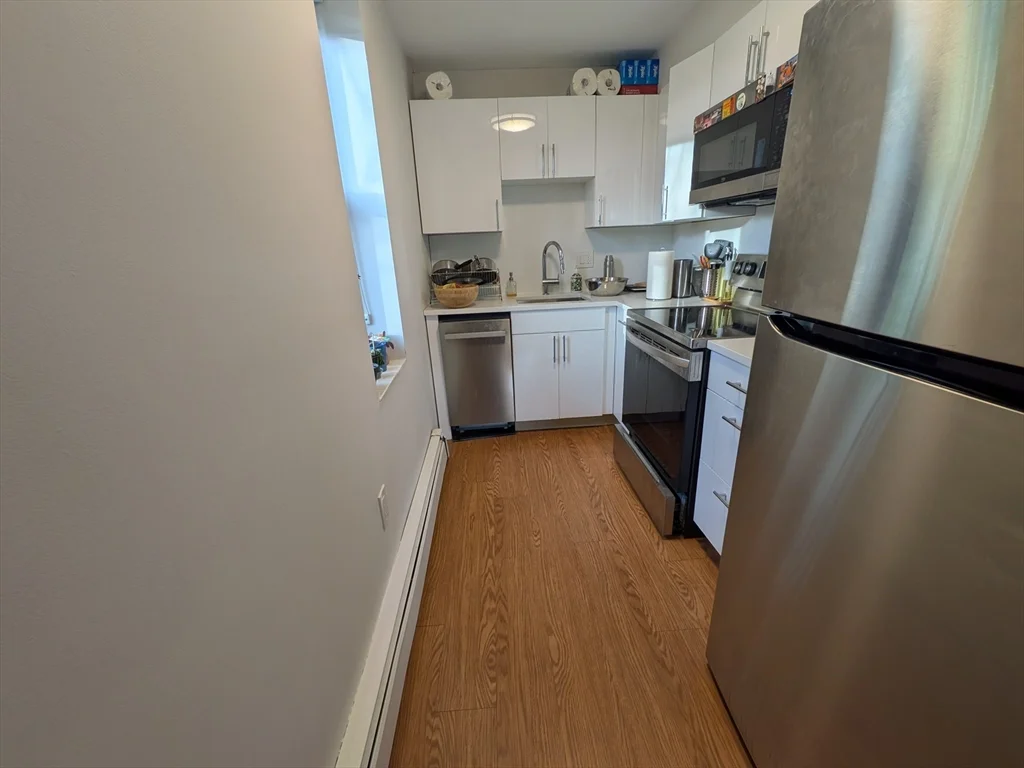 1 bed, 1 bath apartment for rent at 109-111 Tremont St Unit 602, Brighton — photo 4 of 8