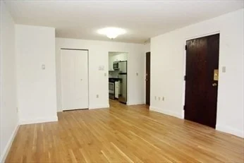 1 bed, 1 bath apartment for rent at 109–111 Tremont St Unit 611, Brighton — photo 3 of 8