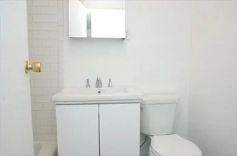 1 bed, 1 bath apartment for rent at 109–111 Tremont St Unit 611, Brighton — photo 6 of 8