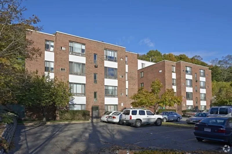 1 bed, 1 bath apartment for rent at 109-111 Tremont Unit 500, Brighton — photo 5 of 5