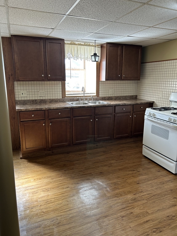 2 bed, 1 bath apartment for rent at 109 Ash Unit 1 B, Fall River — photo 1 of 6