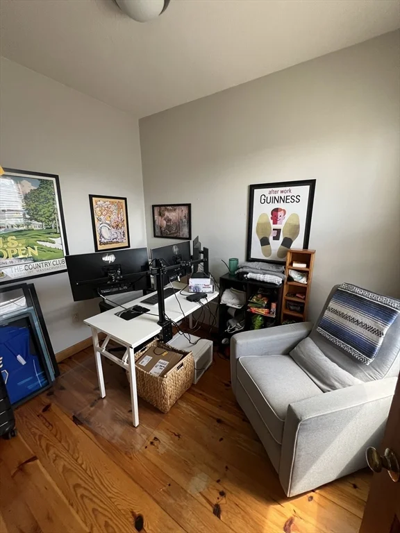 1 bed, 1 bath apartment for rent at 109 Bartlett St Unit 2, Charlestown — photo 13 of 17