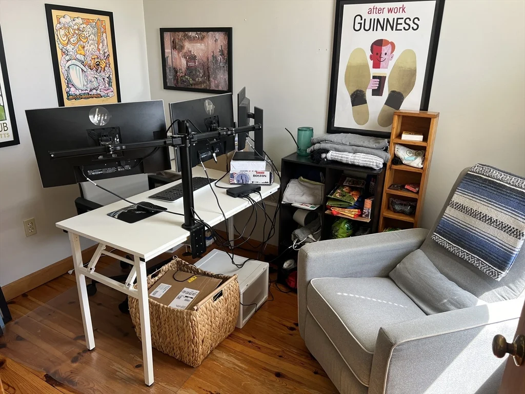 1 bed, 1 bath apartment for rent at 109 Bartlett St Unit 2, Charlestown — photo 12 of 17