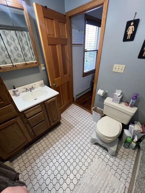 1 bed, 1 bath apartment for rent at 109 Bartlett St Unit 2, Charlestown — photo 15 of 17