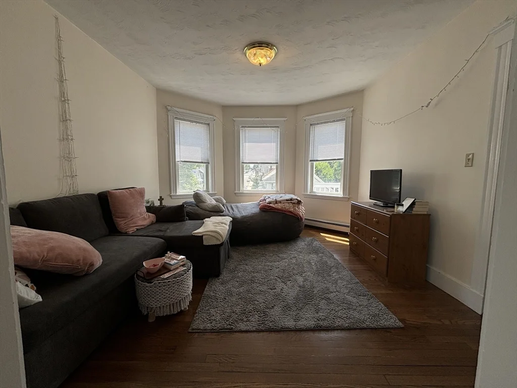 2 bed, 1 bath apartment for rent at 109 Birch St Unit 3, Roslindale — photo 5 of 15