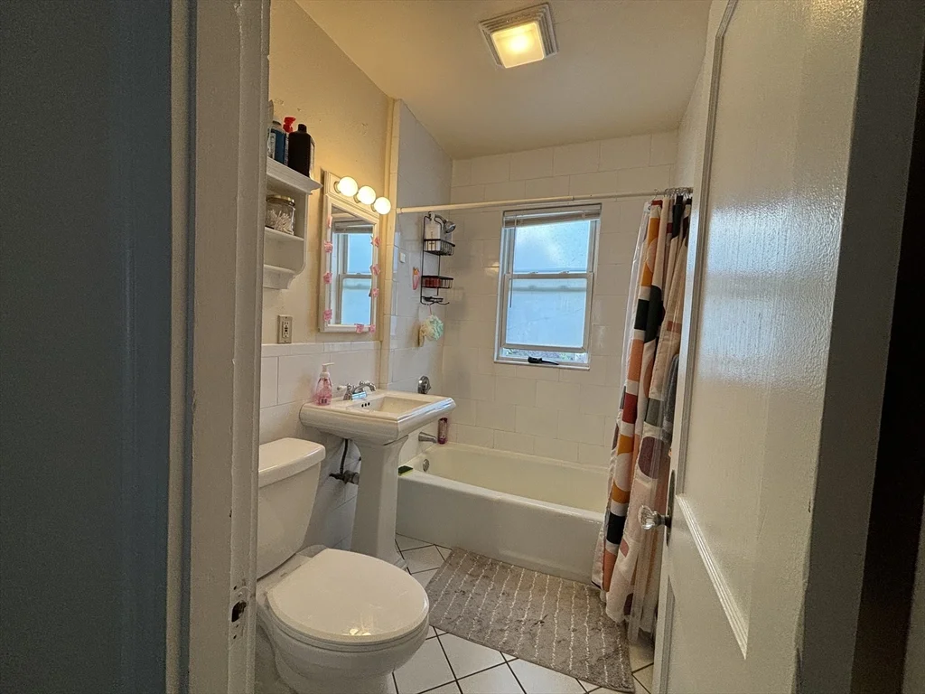 2 bed, 1 bath apartment for rent at 109 Birch St Unit 3, Roslindale — photo 13 of 15