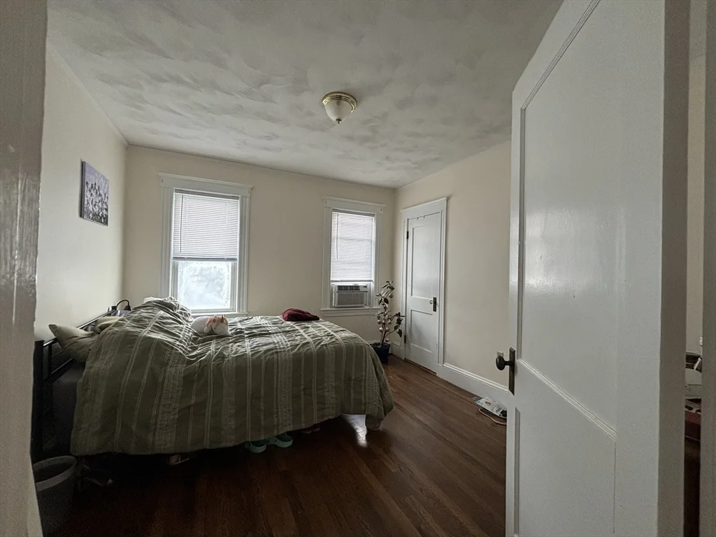 2 bed, 1 bath apartment for rent at 109 Birch St Unit 3, Roslindale — photo 9 of 15