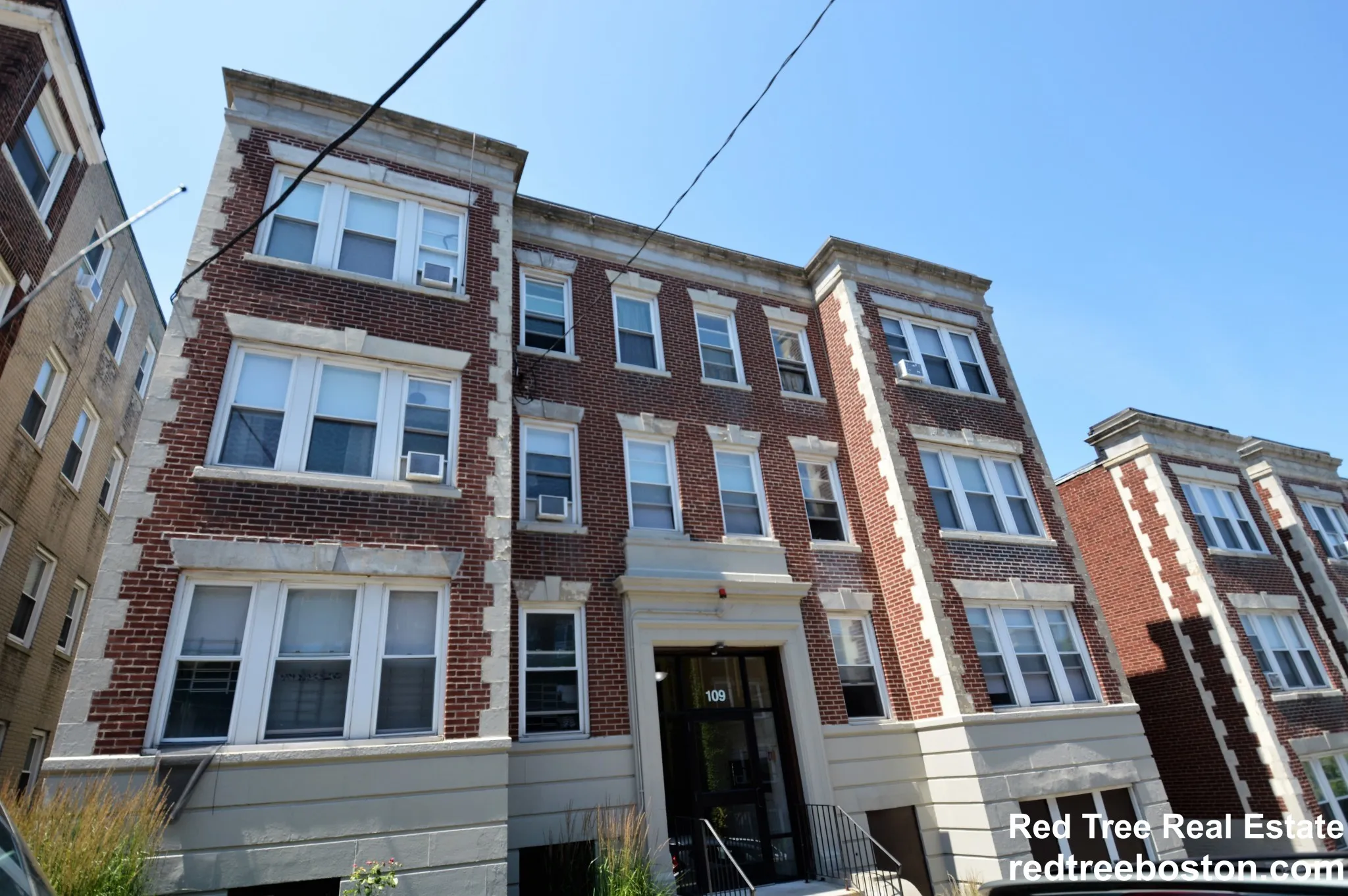 2 bed, 1 bath apartment for rent at 109 Brainerd Rd Unit 1, Brighton — photo 8 of 9