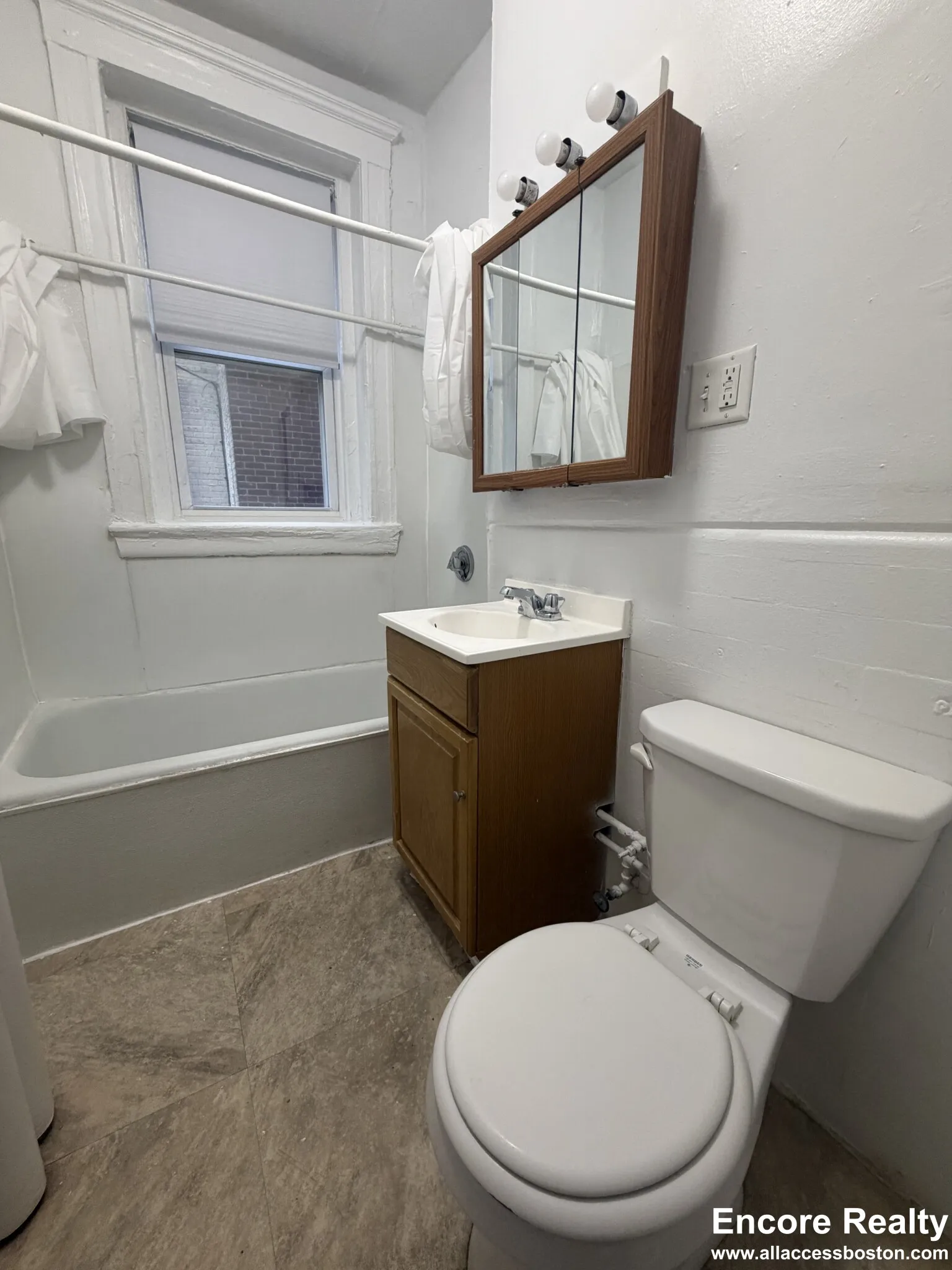 2 bed, 1 bath apartment for rent at 109 Brainerd Rd Unit 2a, Brighton — photo 15 of 22