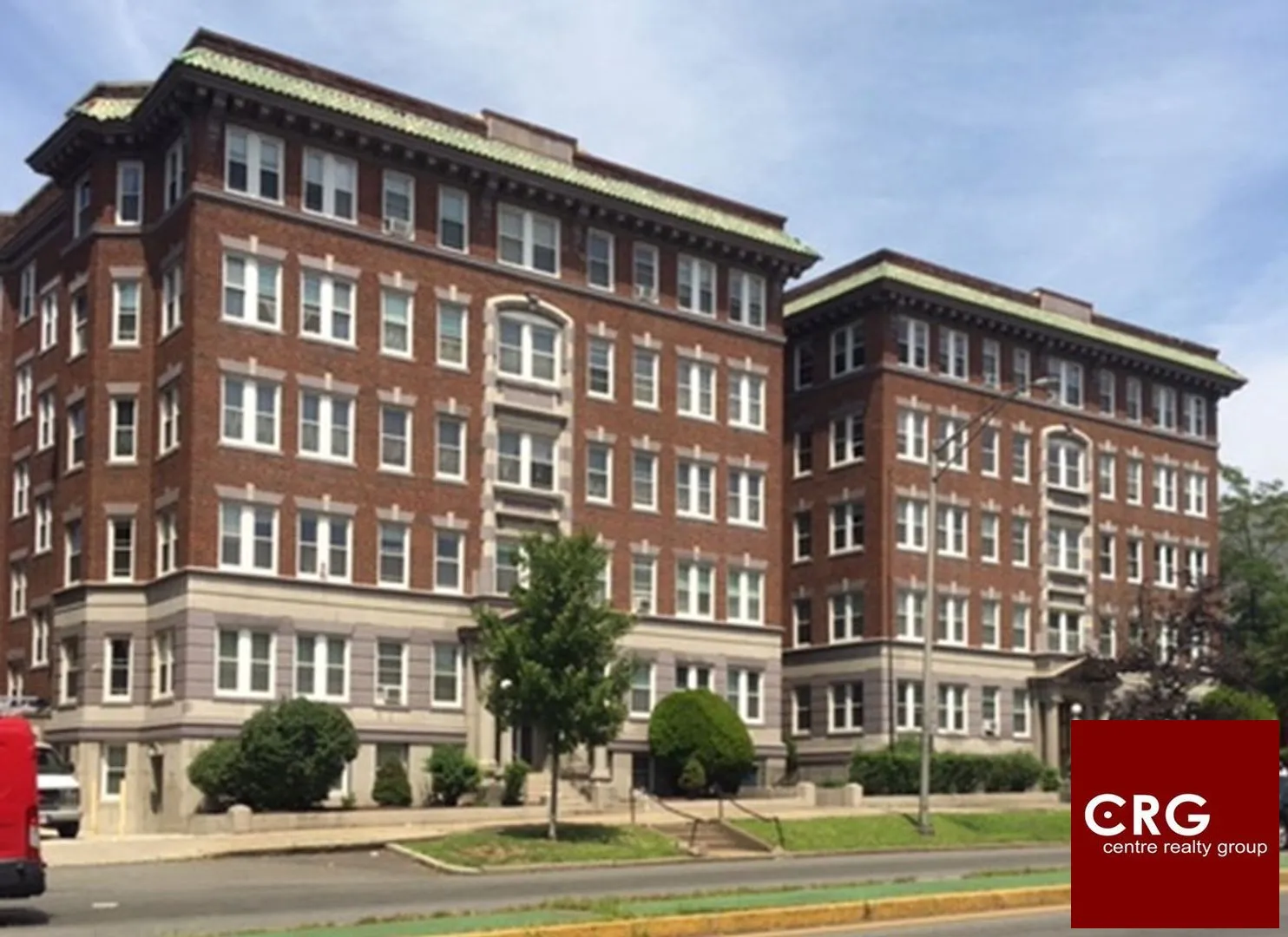 3 bed, 1 bath apartment for rent at 109 Broad St Unit 3B, Lynn — photo 1 of 13