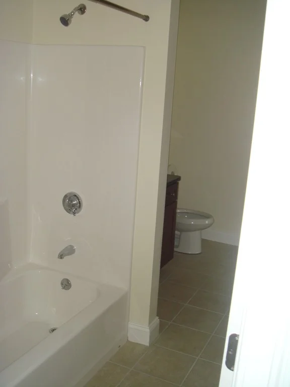 2 bed, 1 bath apartment for rent at 109 California Ave Unit 304, West Quincy — photo 6 of 8